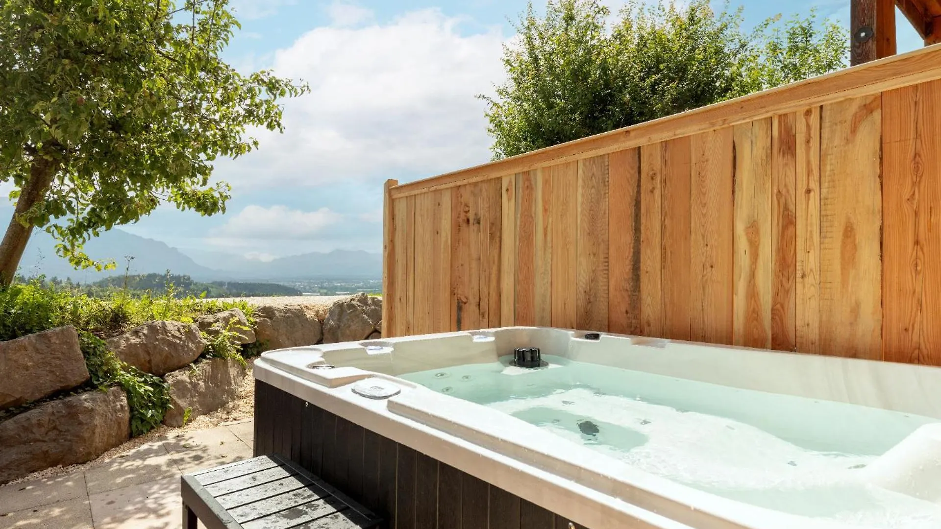 Luxus-Appartement Mit Whirlpool #532 Ainring Aparthotel